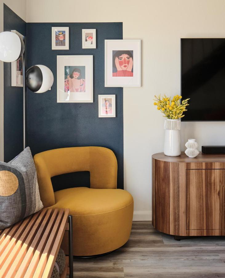 Appartamento Midcentury Couples Designer Loft - Casa Tuya Austin Esterno foto